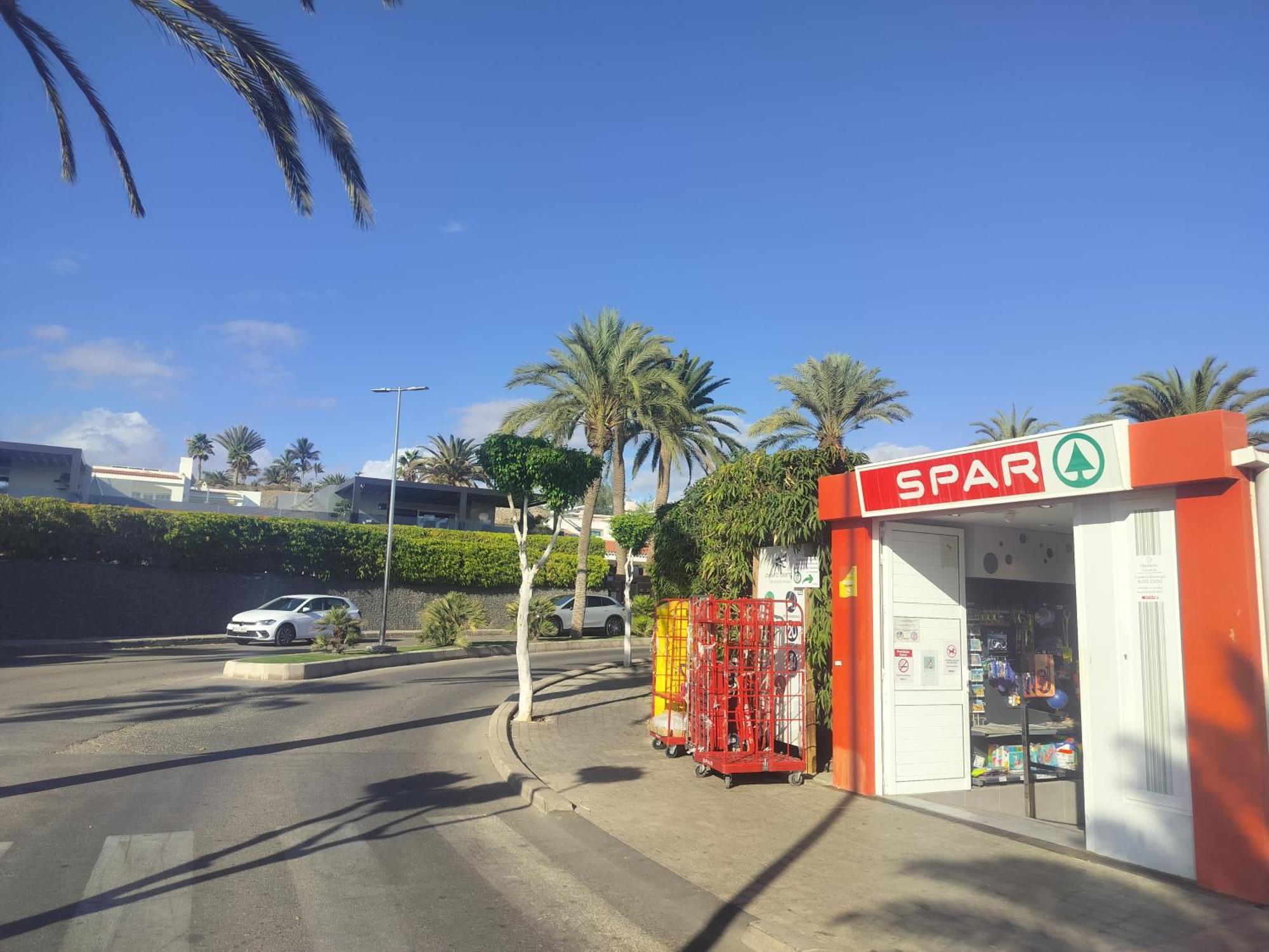 Apartament Piscina Club